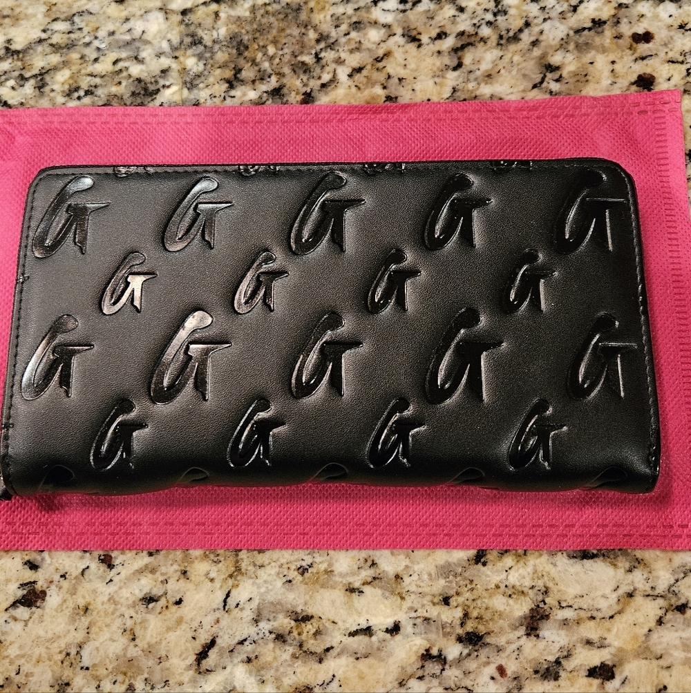 Glama-holic Lifestyle STANDARD MONOGRAM WALLET